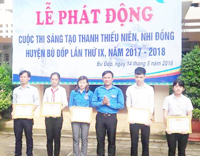 Lễ phát động cuộc thi sáng tạo Thanh thiếu niên nhi đồng huyện Bù Đốp lần thứ IX năm học 2017 - 2018